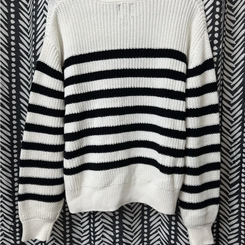 GAP Black and White Striped Crew Neck Sweater - Picture 5 of 5